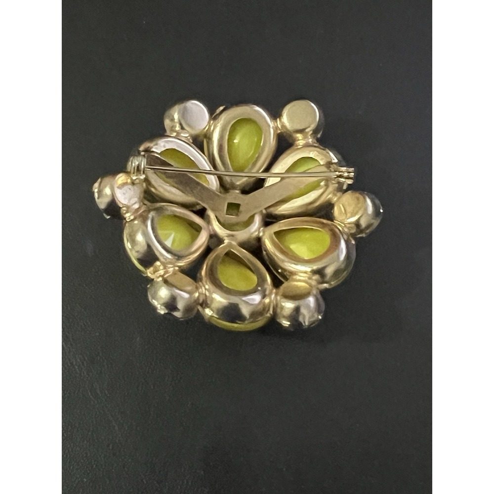 VINTAGE yellow GLASS aurora borealis RHINESTONE BROOCH pin prong - Picture 8 of 13
